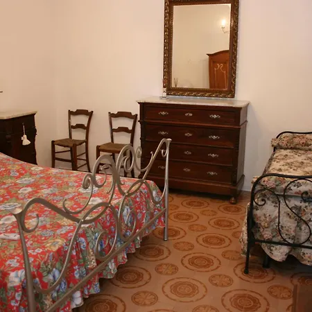 Il Noce Nascosto * Flussio